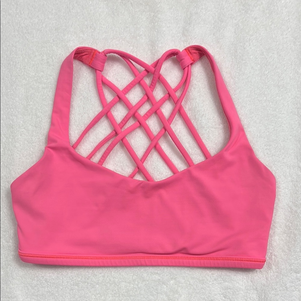Lululemon Free To Be Sportsbra